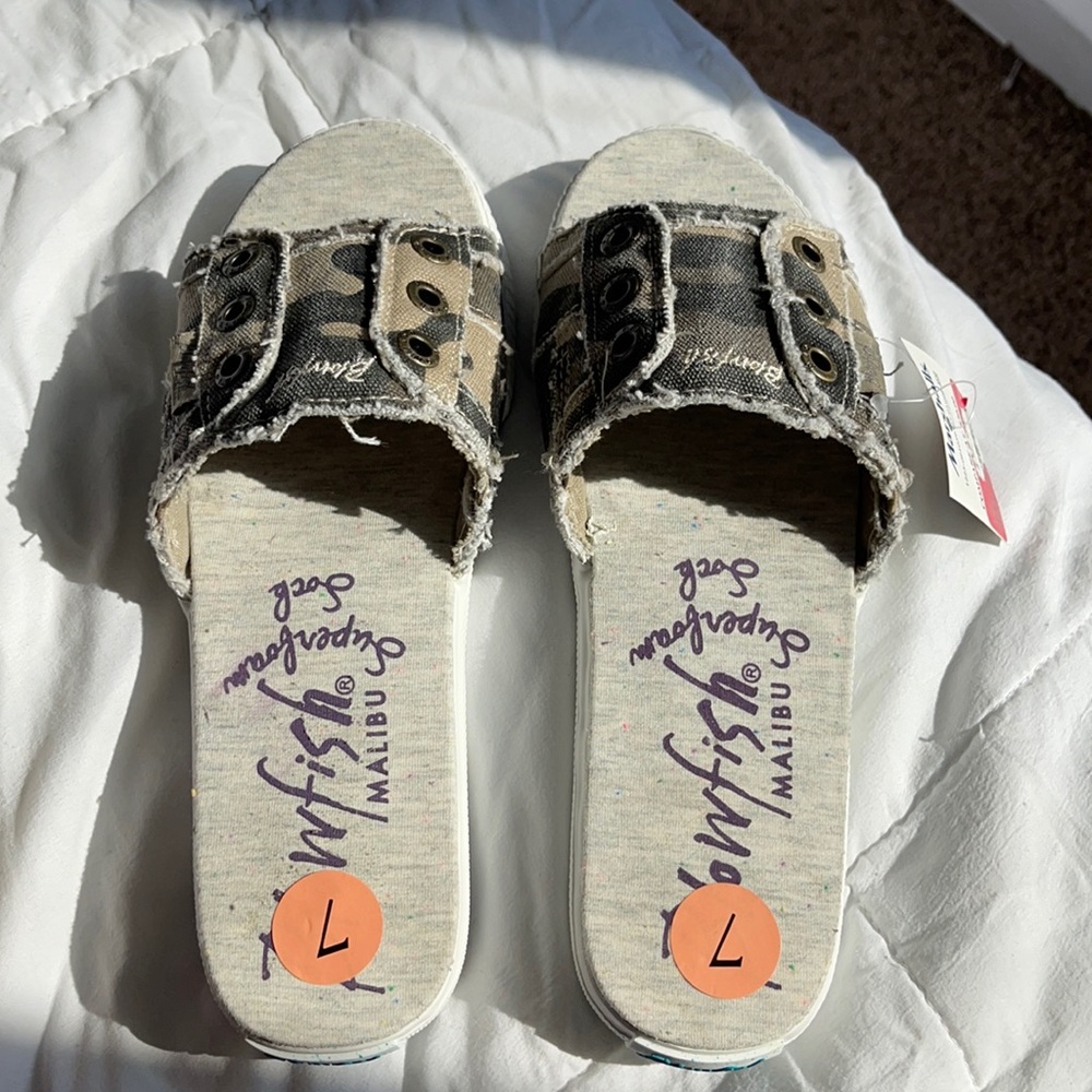 Brand new slides camo